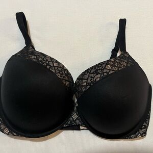 Victoria's Secret Elegant Black Lace Bra Size 36DDD